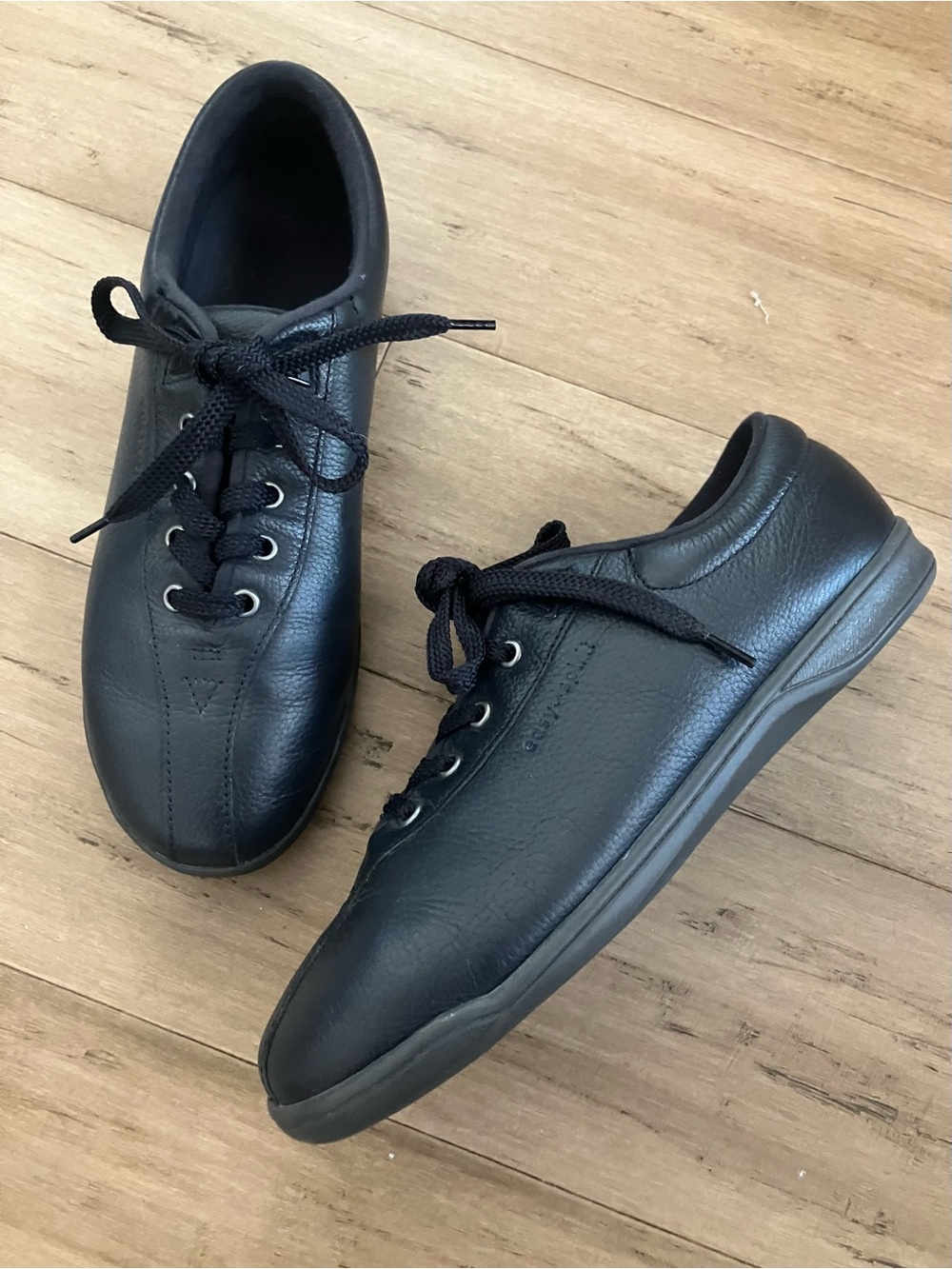 Easy Spirt leather lace up women’s black loafers blue size 8 new $85